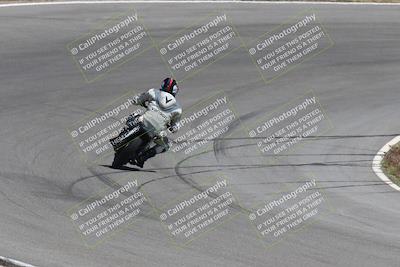 media/Apr-20-2025-AHRMA (Sun) [[393a79c373]]/Race/Group 7/Turn 4b/